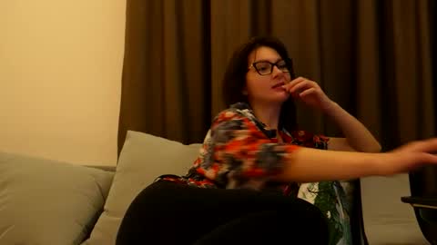 katie online show from February 2026 04:26:01 PM