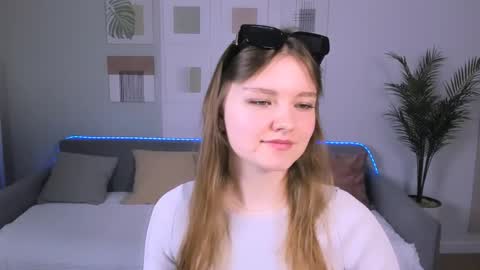 Im Eva online show from May 2026 12:32:01 PM
