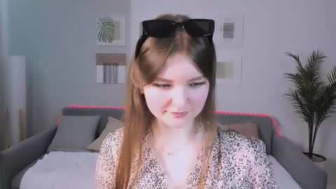 Im Eva online show from May 2026 04:04:02 PM