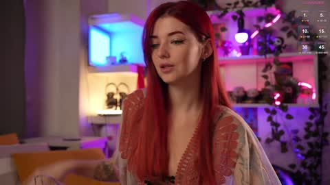 Snapshot of charmings_054 chatting on December 2024 03:53:02 PM Belle and Miley online show from December 2024 03:53:02 PM