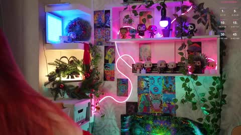 Snapshot of charmings_054 chatting on December 2024 05:16:01 PM Belle and Miley online show from December 2024 05:16:01 PM