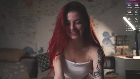 Snapshot of charmings_054 chatting on October 2025 06:12:01 PM Belle and Miley online show from October 2025 06:12:01 PM