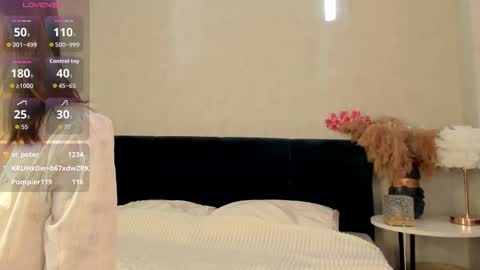 Snapshot of charmingvixen chatting on October 2025 10:49:02 AM Kati online show from October 2025 10:49:02 AM