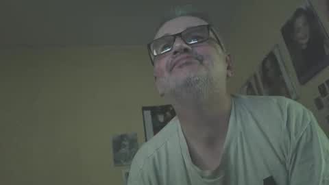 Snapshot of chatubatelee555 chatting on September 2025 03:22:02 PM lee online show from September 2025 03:22:02 PM