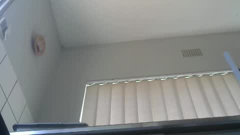 chaturbatordeluxe online show from December 2025 12:01:02 PM