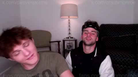 Crash Monroe online show from May 2026 04:39:01 AM