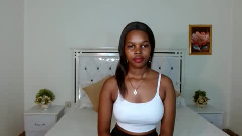 Cheyenne online show from November 2025 05:07:02 AM