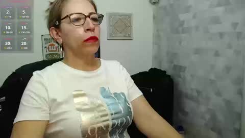 Snapshot of chayla_ruiz chatting on September 2025 11:41:02 PM CHAYLA VICTORIA RUIZ online show from September 2025 11:41:02 PM