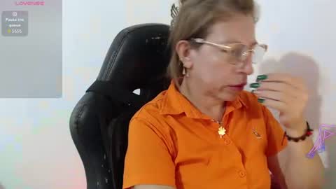 CHAYLA VICTORIA RUIZ  online show from June 2026 09:26:01 PM