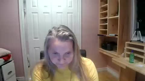 chealsiek online show from December 2025 03:22:01 AM