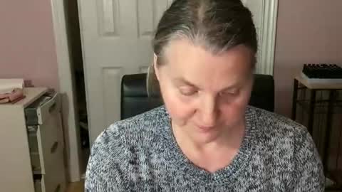 chealsiek online show from April 2026 11:13:02 PM