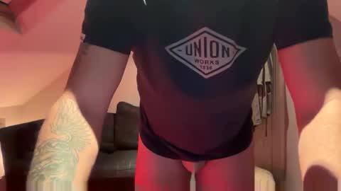 Snapshot of cheekylondon70 chatting on November 2025 12:44:01 AM Cheekylondon online show from November 2025 12:44:01 AM