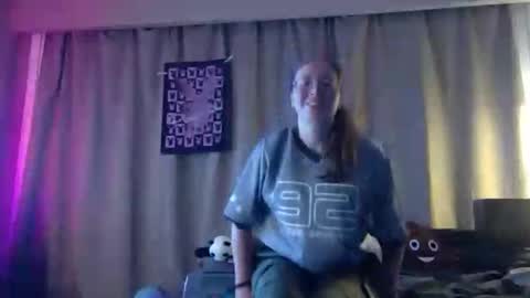 Snapshot of cheekynightowl chatting on September 2025 09:25:01 PM CheekyNightOwl online show from September 2025 09:25:01 PM