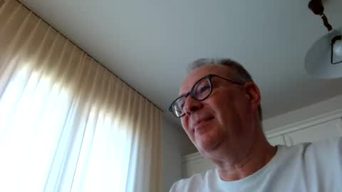 cheer2u online show from July 2026 11:04:01 AM