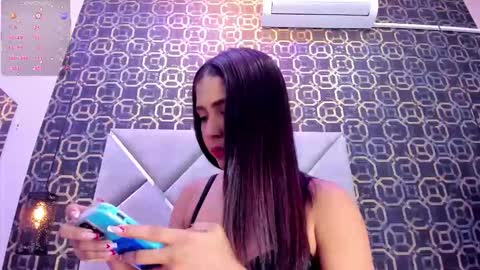 Snapshot of cheerryblossom_ chatting on October 2025 01:47:01 AM Cherry online show from October 2025 01:47:01 AM