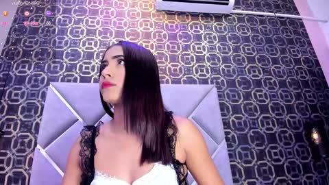 Snapshot of cheerryblossom_ chatting on November 2025 01:38:01 AM Cherry online show from November 2025 01:38:01 AM