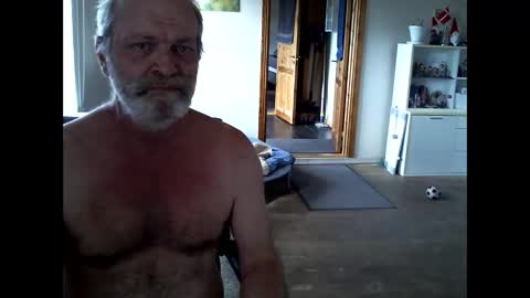 Snapshot of chefben666 chatting on April 2026 09:29:01 AM chefben666 online show from April 2026 09:29:01 AM