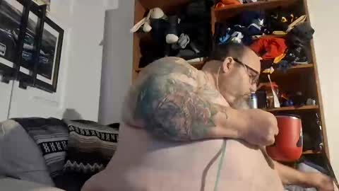 Snapshot of chefjoe_light chatting on January 2026 02:43:02 PM chefjoe_light online show from January 2026 02:43:02 PM