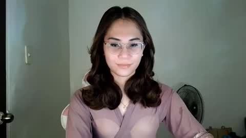 Snapshot of chelly4u69 chatting on June 2026 11:05:01 AM chelly4u69 online show from June 2026 11:05:01 AM