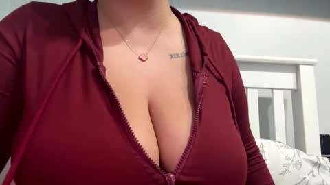 Chelsea online show from November 2025 06:07:02 PM