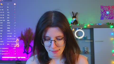 Mona online show from January 2025 09:26:01 PM