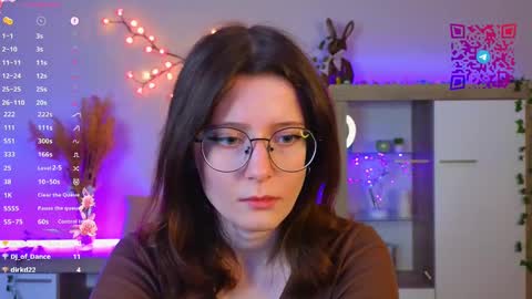 Mona online show from March 2025 06:18:01 PM