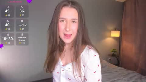 chelsiecleal online show from November 2025 07:25:01 PM