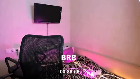 Chelsy  Luxe  online show from May 2026 01:57:16 AM