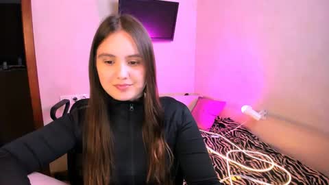 Chelsy  Luxe  online show from June 2026 01:55:01 AM