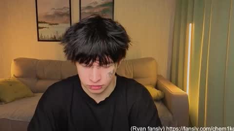 LUCASRYANPVT IS OPEN online show from November 2025 06:51:01 PM