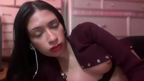 cherliecarmen online show from February 2025 04:24:02 PM