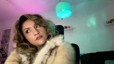 cherrieamaretto online show from October 2025 01:33:02 PM