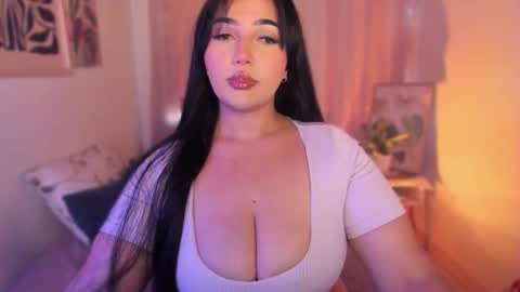 Snapshot of cherries_and_wine_ chatting on February 2026 03:50:01 PM cherries_and_wine_ online show from February 2026 03:50:01 PM