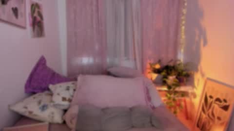 Snapshot of cherries_and_wine_ chatting on February 2026 07:58:02 PM cherries_and_wine_ online show from February 2026 07:58:02 PM