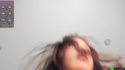 Snapshot of cherrry_p1e chatting on October 2025 01:12:02 PM Lola online show from October 2025 01:12:02 PM