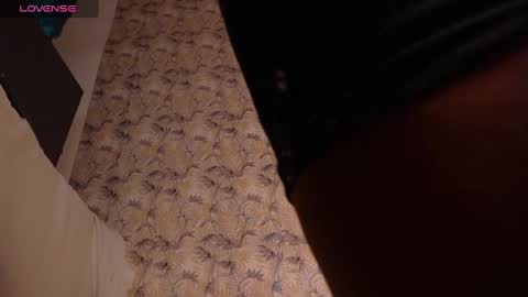 Ask me  online show from January 2025 10:43:02 PM