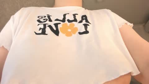 Snapshot of cherry_misaki chatting on March 2025 10:17:02 PM misaki  online show from March 2025 10:17:02 PM