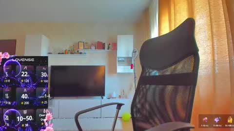 Snapshot of cherry_pie_69 chatting on September 2025 08:27:02 AM mayra online show from September 2025 08:27:02 AM