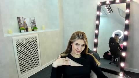 cherry_pr1ce online show from December 2024 12:48:02 AM