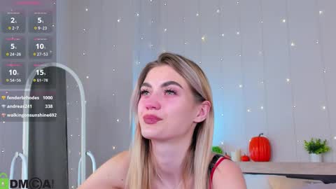 cherry_pr1ce online show from October 2025 12:52:02 PM