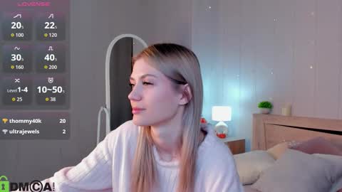 cherry_pr1ce online show from November 2025 12:24:01 AM