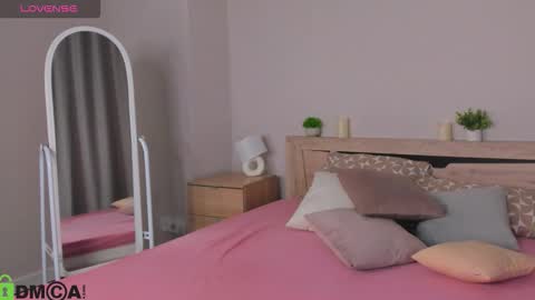 cherry_pr1ce online show from January 2026 11:42:02 PM