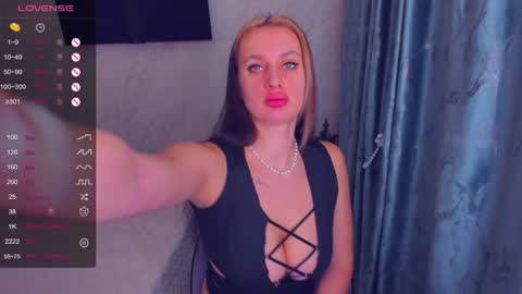 cherry_starrr online show from January 2025 05:51:02 AM