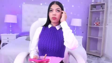 Snapshot of cherry_sussan chatting on February 2025 04:41:02 AM Sussan Cherry online show from February 2025 04:41:02 AM