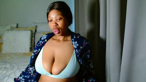 Cherrybabe online show from November 2025 07:44:02 AM