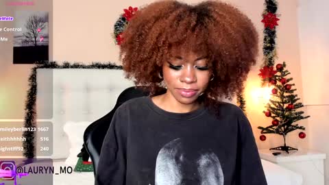 Cherry Lady online show from December 2024 04:04:02 AM