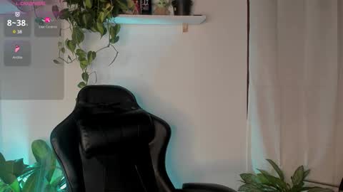 Cherry Lady online show from October 2025 02:35:01 AM