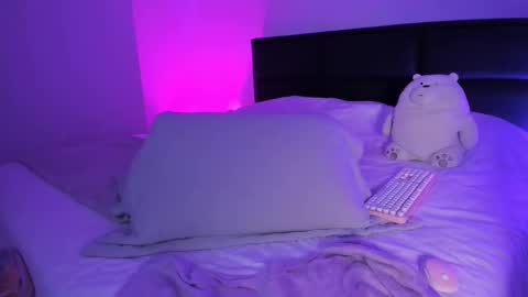 Snapshot of cherrydoll_dl chatting on November 2025 08:41:01 PM Morfy online show from November 2025 08:41:01 PM