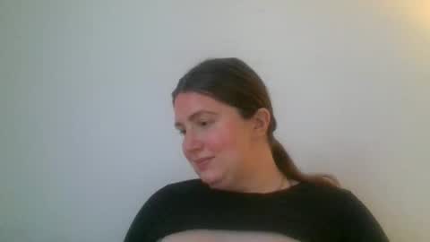 CherryJune online show from December 2025 02:35:02 PM