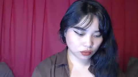 Snapshot of cherrylove25 chatting on December 2024 09:43:02 PM Purplecherry online show from December 2024 09:43:02 PM